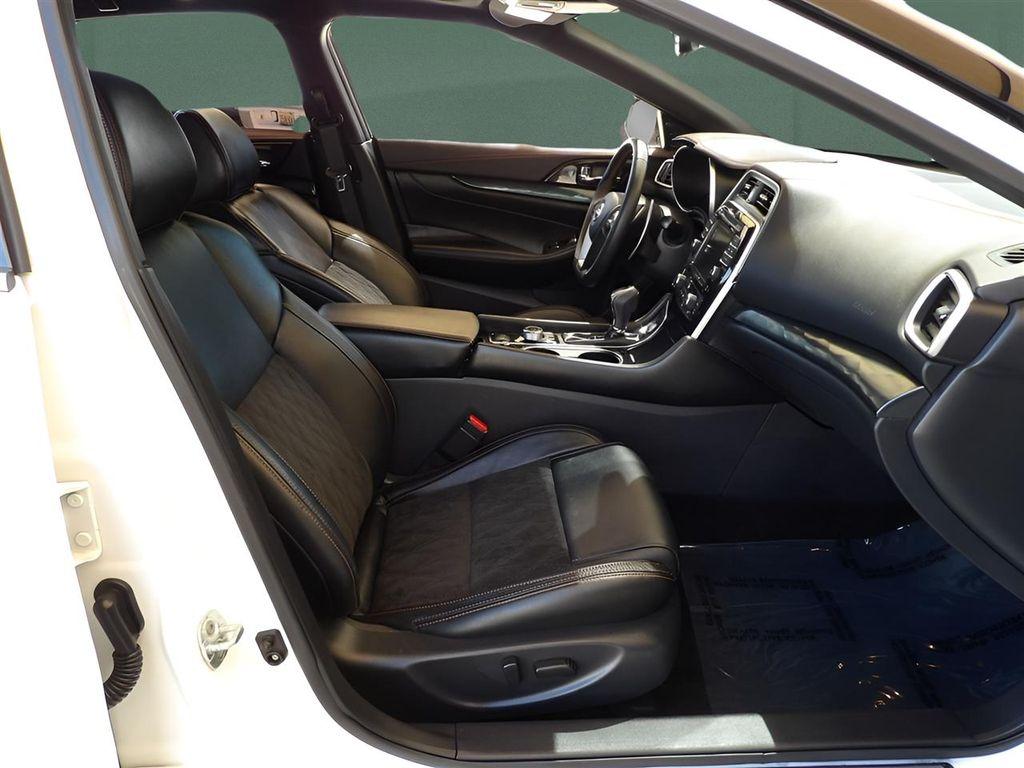 used 2023 Nissan Maxima car, priced at $36,995