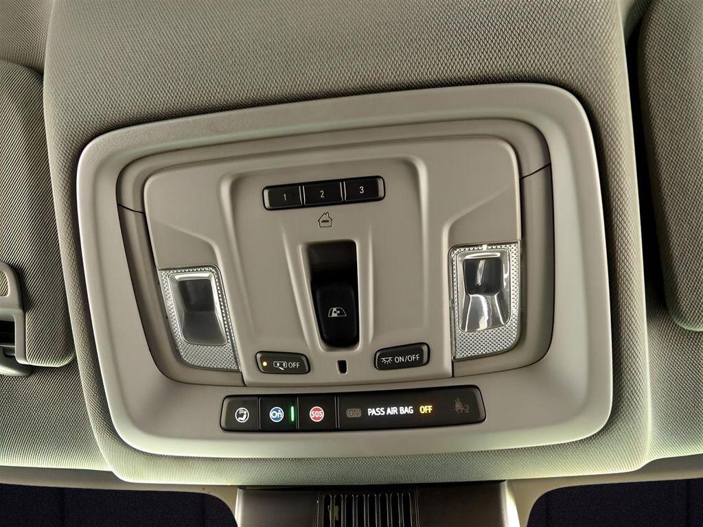 used 2022 Chevrolet Silverado 1500 car, priced at $45,995