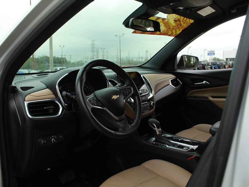 used 2022 Chevrolet Equinox car, priced at $22,900