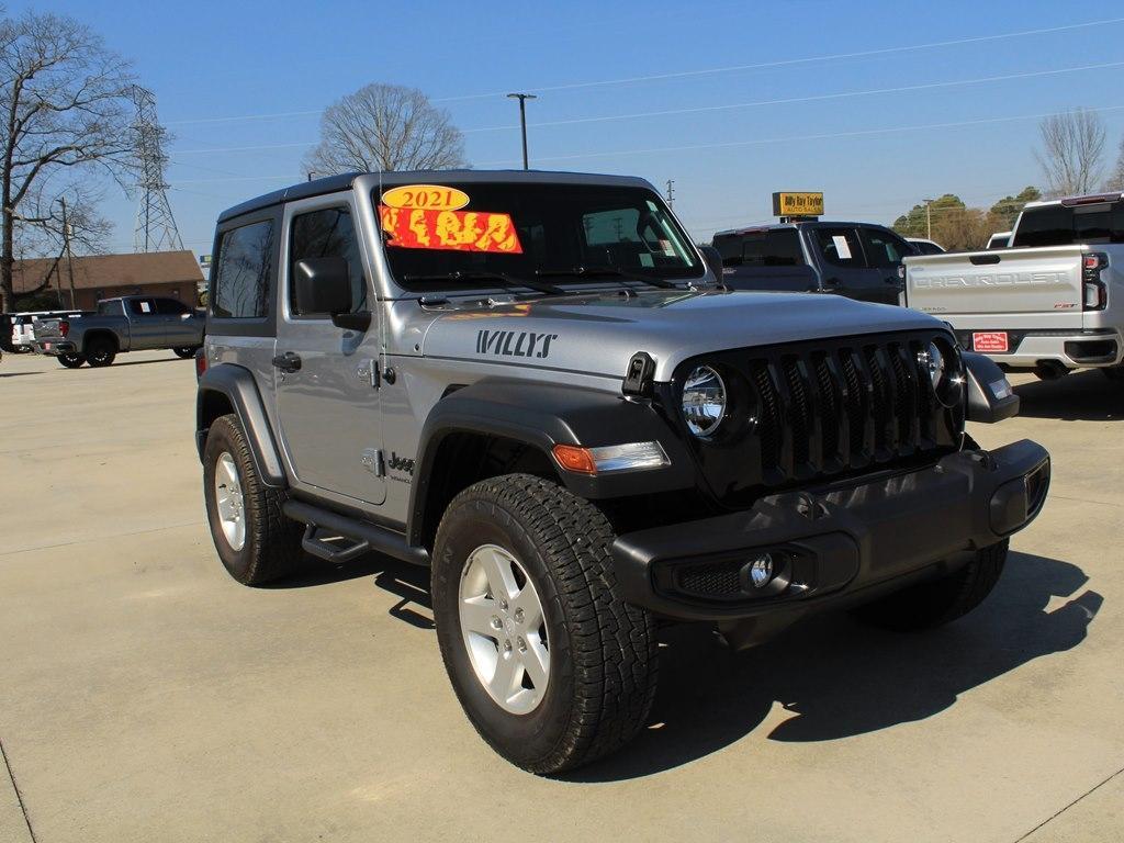 used 2021 Jeep Wrangler car, priced at $35,900