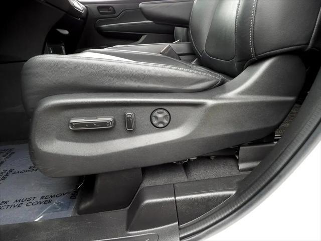 used 2023 Honda Odyssey car, priced at $35,300