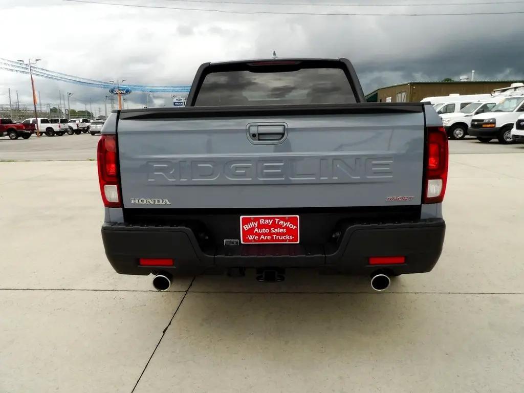 used 2024 Honda Ridgeline car, priced at $35,995