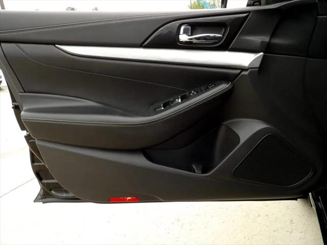 used 2016 Nissan Maxima car, priced at $24,995