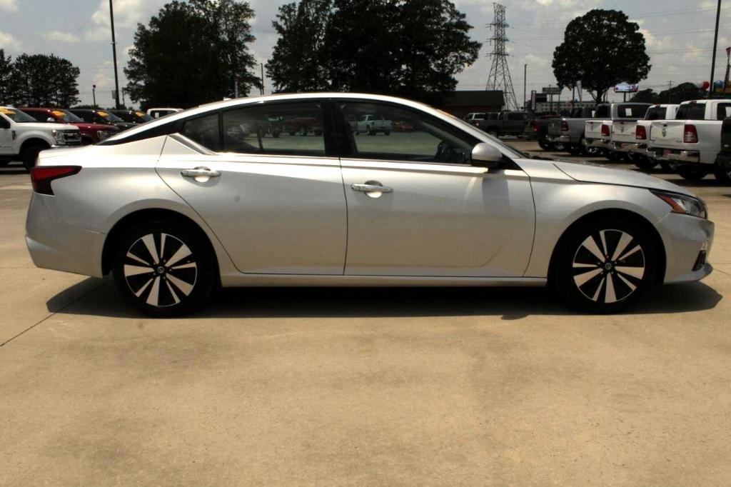 used 2020 Nissan Altima car, priced at $23,495