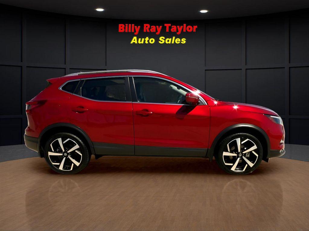 used 2022 Nissan Rogue Sport car, priced at $23,100