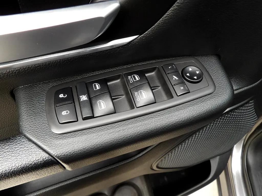 used 2021 Ram 1500 car, priced at $29,995