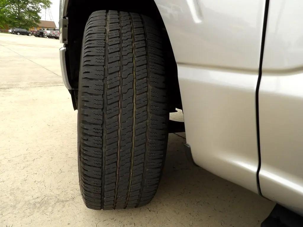 used 2021 Ford F-150 car, priced at $35,995