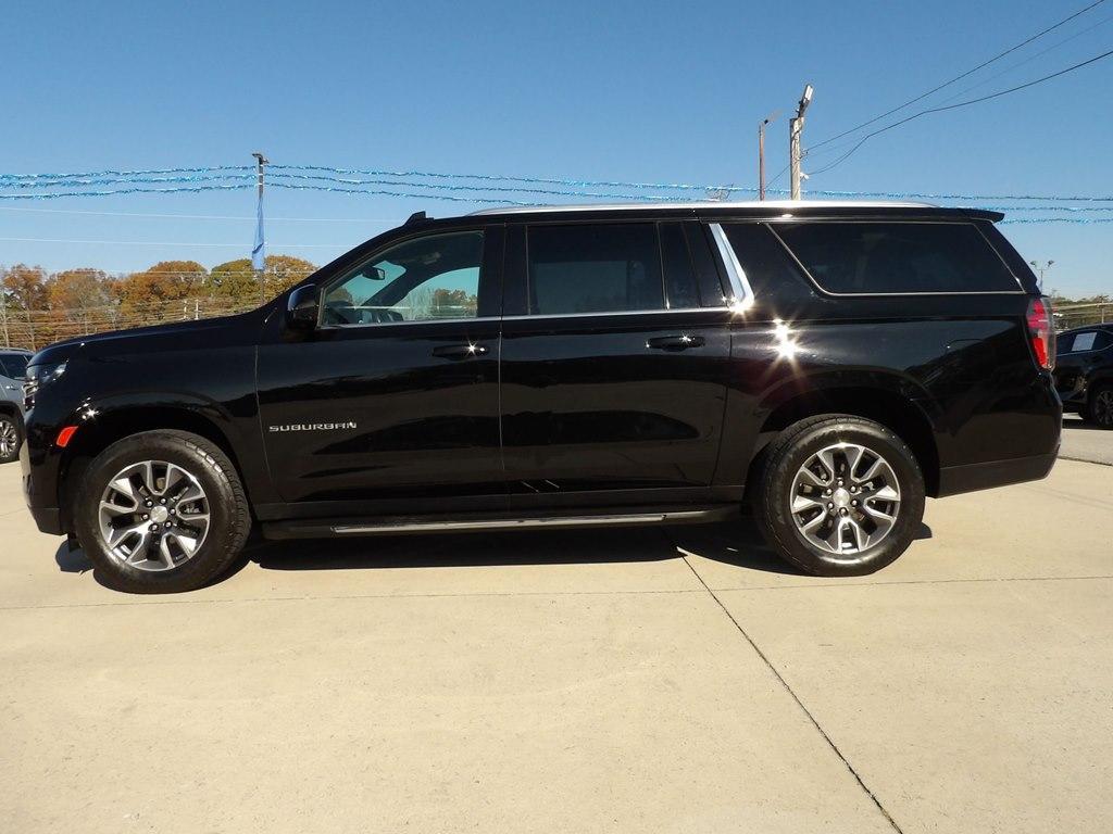 used 2022 Chevrolet Suburban car, priced at $43,995