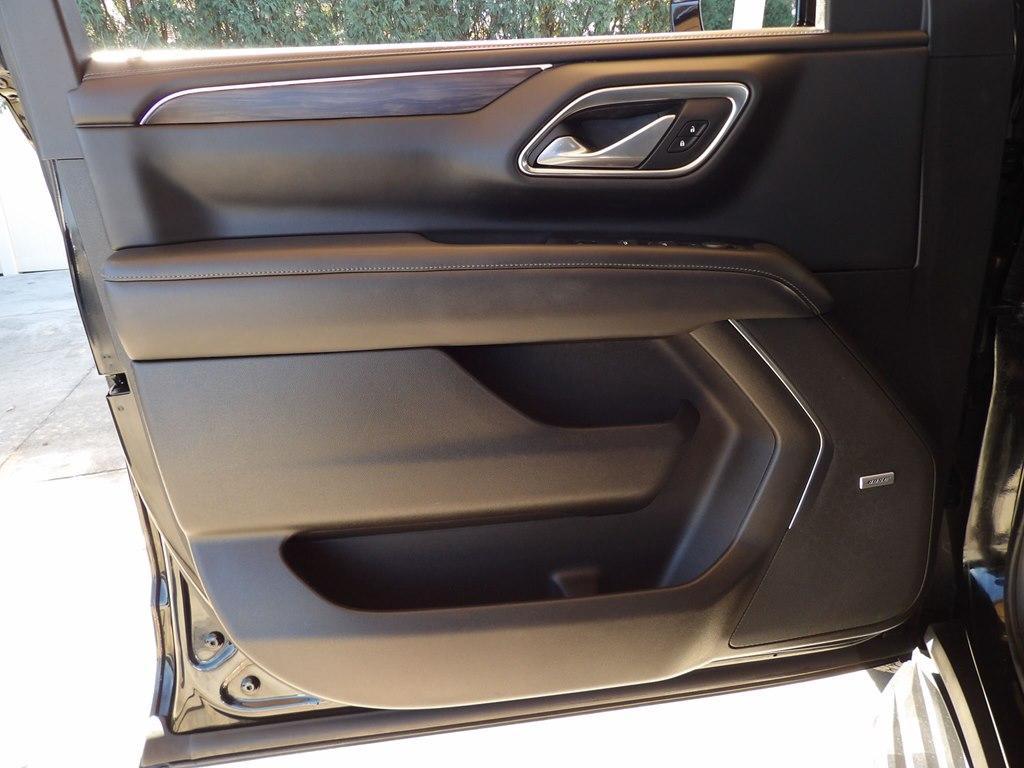 used 2022 Chevrolet Suburban car, priced at $43,995