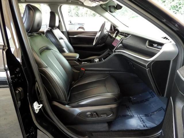 used 2023 Jeep Grand Cherokee car