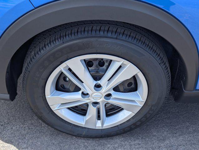 new 2025 Nissan Kicks car, priced at $22,504