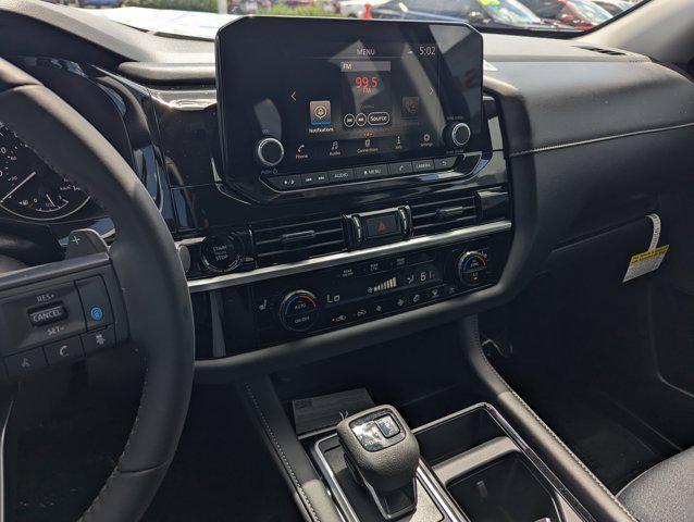 new 2025 Nissan Pathfinder car, priced at $42,225
