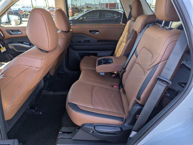 new 2025 Nissan Pathfinder car, priced at $53,940