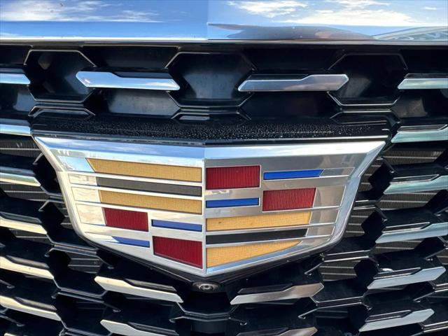 used 2021 Cadillac XT5 car, priced at $33,000