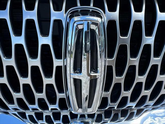 used 2023 Lincoln Nautilus car, priced at $34,700