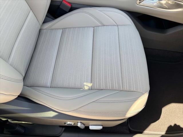 new 2025 Lincoln Nautilus car, priced at $63,705