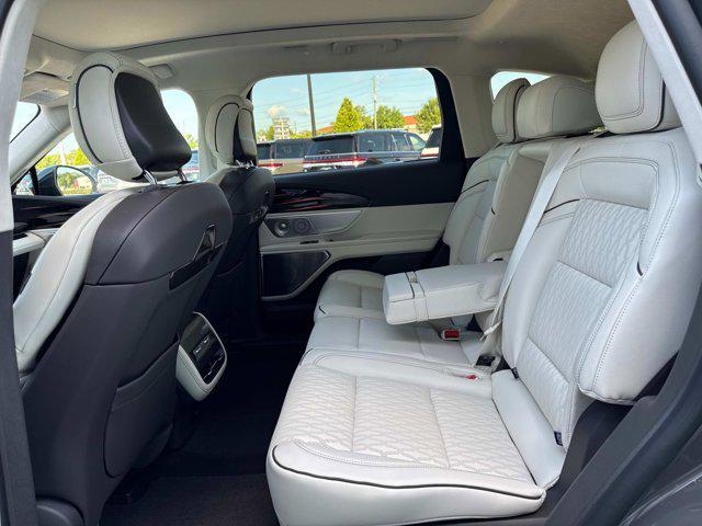 new 2025 Lincoln Nautilus car, priced at $74,846