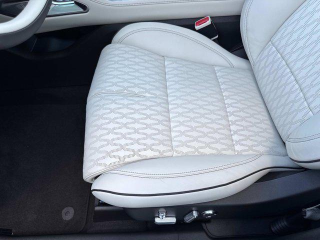 new 2025 Lincoln Nautilus car, priced at $74,846