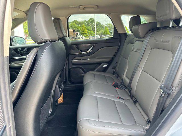 new 2025 Lincoln Corsair car, priced at $40,584