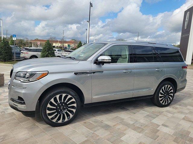 new 2024 Lincoln Navigator car, priced at $115,870