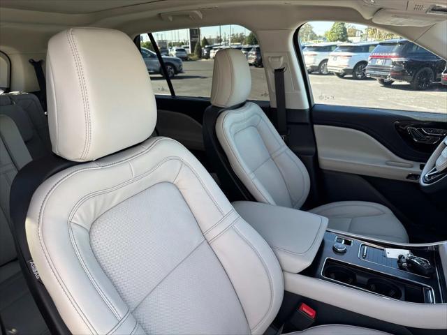 new 2025 Lincoln Aviator car, priced at $70,925