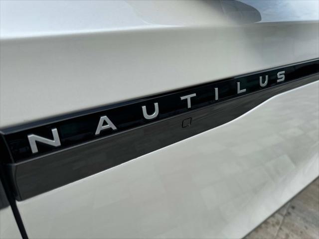 new 2024 Lincoln Nautilus car, priced at $52,381