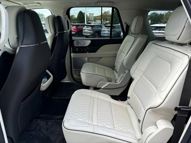 new 2024 Lincoln Navigator car, priced at $116,090