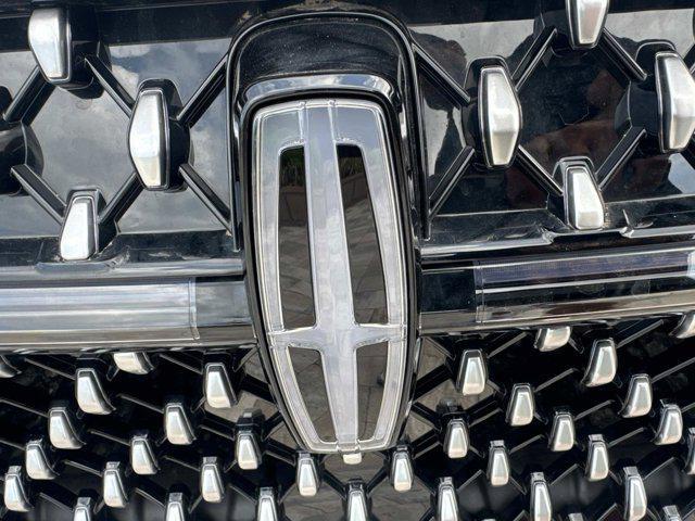 new 2025 Lincoln Nautilus car, priced at $63,115