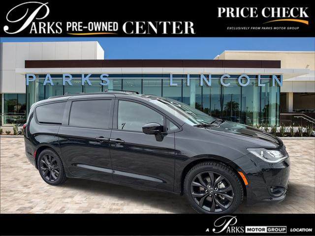 used 2020 Chrysler Pacifica car, priced at $19,300