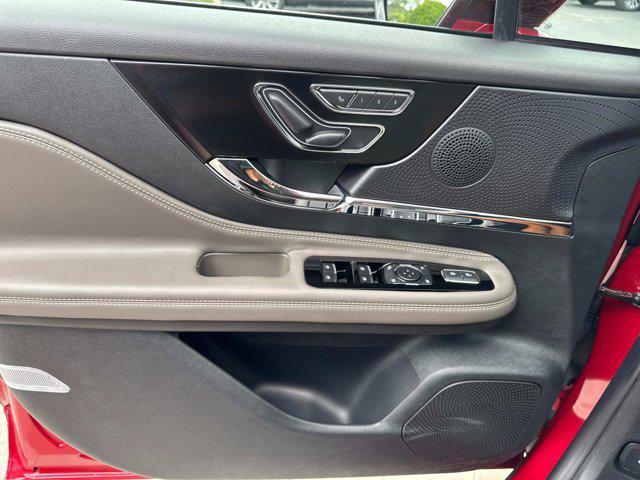 new 2025 Lincoln Corsair car, priced at $40,584