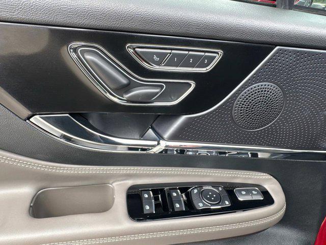 new 2025 Lincoln Corsair car, priced at $40,584