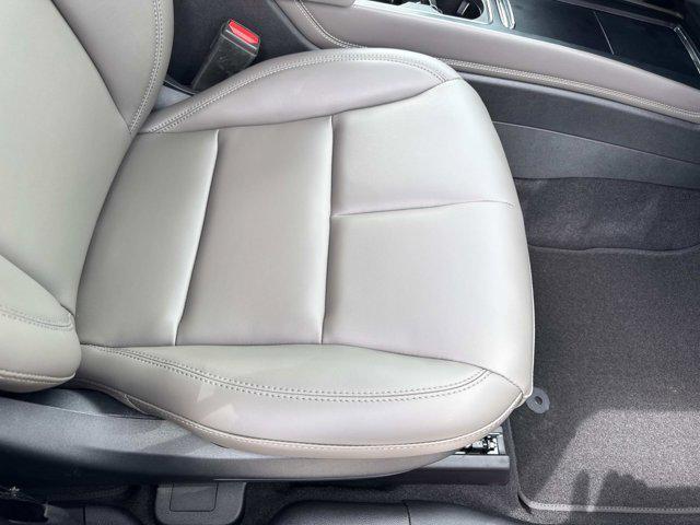 new 2025 Lincoln Corsair car, priced at $40,584