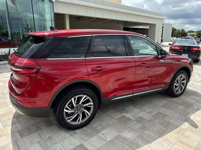 new 2025 Lincoln Corsair car, priced at $40,584