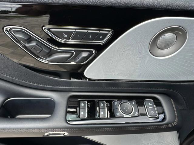 new 2025 Lincoln Aviator car, priced at $80,590