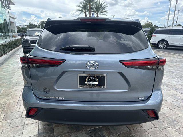 used 2023 Toyota Highlander car, priced at $37,600
