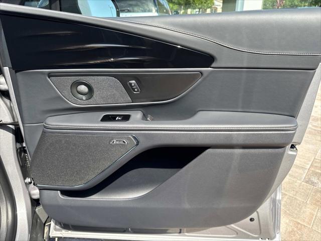 new 2025 Lincoln Nautilus car, priced at $65,455