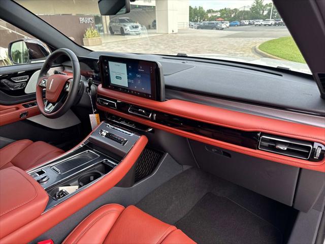 new 2025 Lincoln Aviator car, priced at $81,050