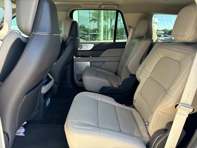 new 2024 Lincoln Navigator car, priced at $91,880