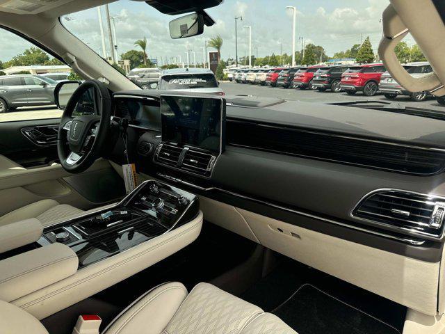 new 2024 Lincoln Navigator car, priced at $104,315