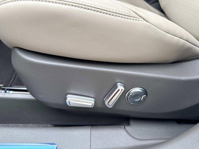new 2025 Lincoln Nautilus car, priced at $59,188