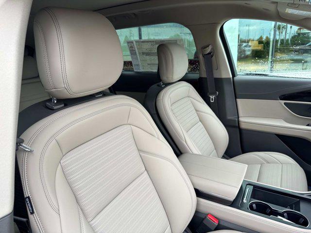 new 2025 Lincoln Nautilus car, priced at $59,188