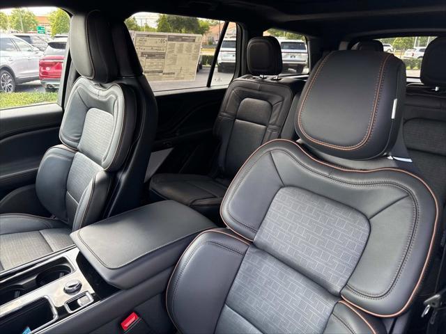 new 2025 Lincoln Aviator car, priced at $92,320