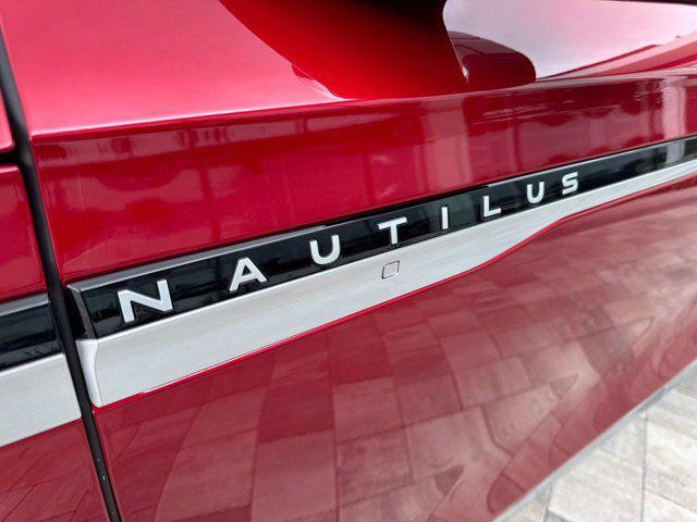 new 2025 Lincoln Nautilus car, priced at $53,794