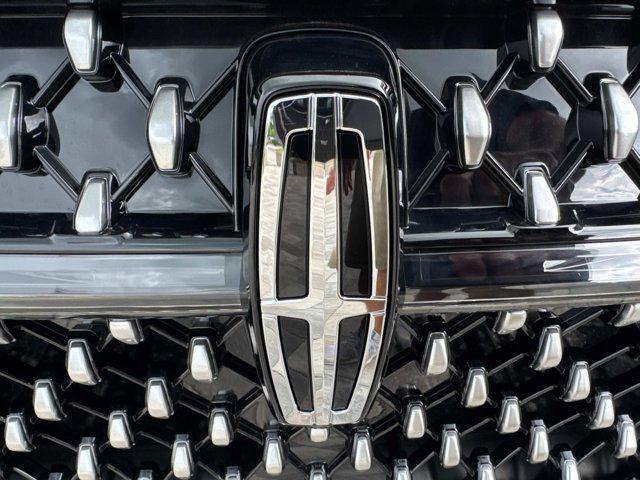 new 2025 Lincoln Nautilus car, priced at $53,794