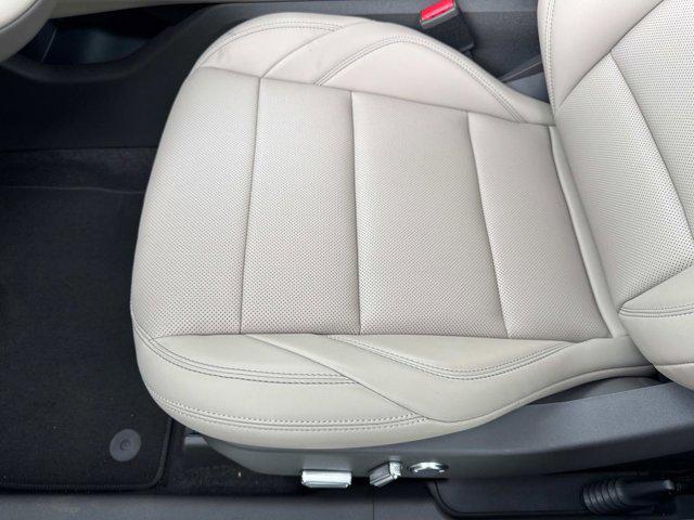 new 2025 Lincoln Nautilus car, priced at $53,794