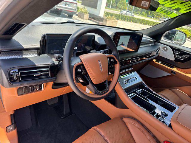 new 2025 Lincoln Aviator car, priced at $90,070