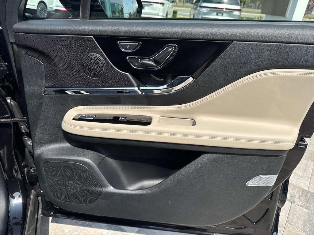 new 2025 Lincoln Corsair car, priced at $44,708