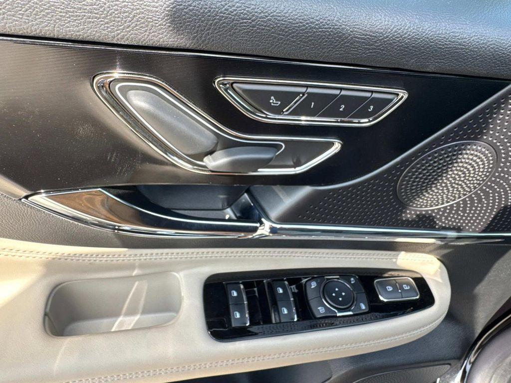 new 2025 Lincoln Corsair car, priced at $44,708