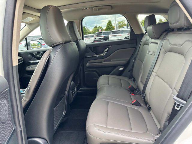 new 2025 Lincoln Corsair car, priced at $46,004