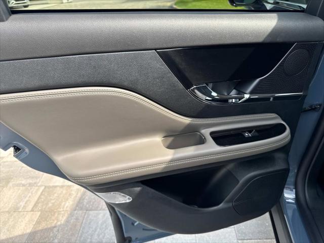 new 2025 Lincoln Corsair car, priced at $59,550